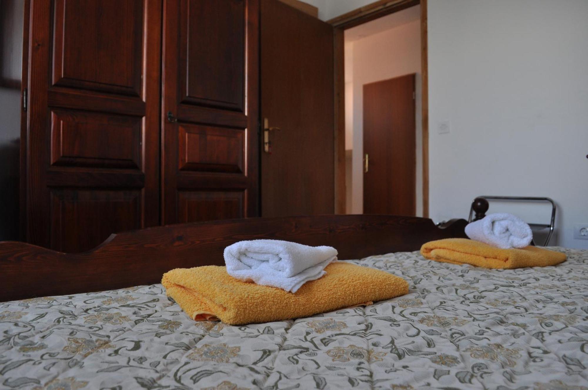 Apartman Ostrea *** ベール エクステリア 写真